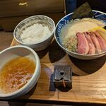 鴨出汁中華蕎麦 麺屋yoshiki - 