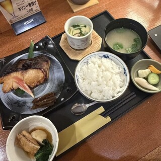 季節料理 すぎうら_1