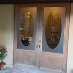 大丸旅館 - 別館玄関。