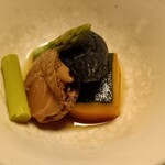 大丸旅館 - 帆立と南瓜、アスパラの煮物。