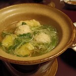 大丸旅館 - 鶏つみれ鍋。