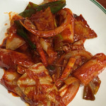 アリラン食堂 - トッポギ（トック＜韓国餅＞、キャベツ？とニラ、玉ねぎ）チョイ辛目