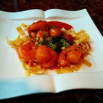 明賢荘 - メインのエビチリ