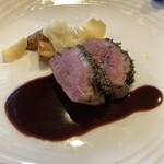 リストランテ プレーゴ - 鴨肉のやつ。こんなちゃんとしたやつ初めて食べた。