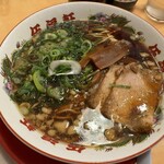 伍福軒 - 背脂黒醤油ラーメン並 790円