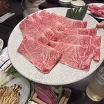 銀座しゃぶ輝 黒毛和牛しゃぶしゃぶ専門店 - 肉