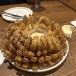 Lone Star Steakhouse & Saloon - 