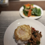 Kati - 朝食のガパオライス