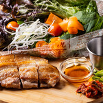 韓国鉄板食堂 チャンドイ - 森のサムギョプサル