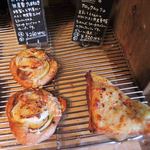 オーガニックパン工房　それいゆ - 美味しそうなパンがいっぱいで迷っちゃう。
      それいゆさんのオリジナルのカレーパンに、
      クロックムッシュも食べたい。