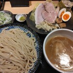 つけ麺 道 - 特製つけ麺中盛2200円