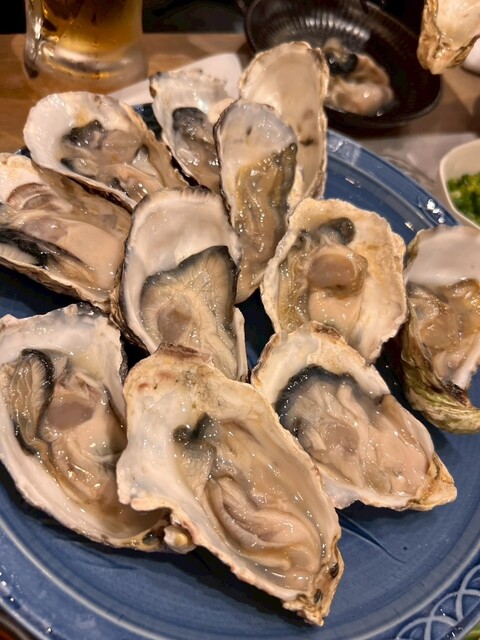 生牡蠣と極み牛タン RAKUGAKI 横浜鶴屋町店 - 横浜/居酒屋 | 食べログ