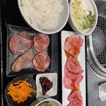 焼肉冷麺 ユッチャン。 - 