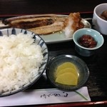 家庭料理いしい - さんまの干物定食800円