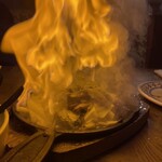 LAS DOS CARAS MODERN MEXICANO Y TACOS - 