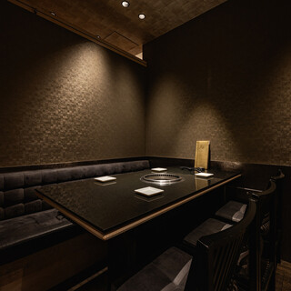 しゃぶしゃぶ すき焼き 焼肉 兜 奥座_1