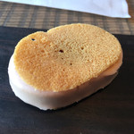 L’AS - フォアグラのクリスピーサンド