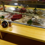 大高 - 2014.12 刺身類はかなりレベルの高いネタが並んでいます。