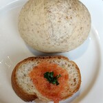 Restaurant & Bar nalu - パン食べ放題