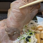 中華SOBA にぼ乃詩 - 大きなチャーシュー
