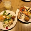SALVATORE CUOMO & BAR - 自分用の盛り付け。これで料理の半分くらいの種類かな