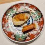 和 のぎ - さわらの雲丹焼き