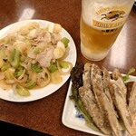 三ちゃん食堂 - ◎ネギ肉イタメ¥800◎ごぼう唐揚げ¥400◎生中(お新香付)¥600