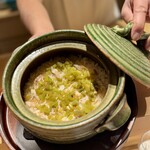 和 のぎ - 焼きかますと茎山葵の土鍋ご飯