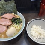 横浜家系ラーメン 作田家 - 