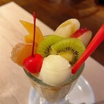 千成屋珈琲 - フルーツたっぷり