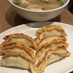 金の餃子酒場 恵比寿店 - 