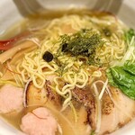 麺処 銀笹 - 薬味を入れて