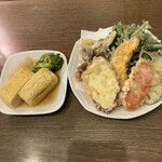 野の茶 - 天ぷらとだし巻き卵