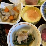 旬菜の味わい がら里 - 絶品鶏大根　ほうれん草