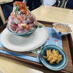 おさかな丼屋 とと丸食堂 - 
