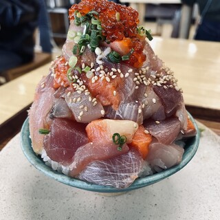 おさかな丼屋 とと丸食堂_0