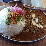 煮干結社 麺や 鹿道山 - 旨みチョップスパイスカレー