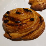 La BOULANGERIE d'a Cote - エスカルゴ・オ・レザン