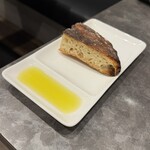 VANNO - 自家製のパンも美味しくておかわり。