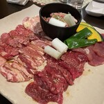 とがし肉家 - 『だんらん家族盛り』