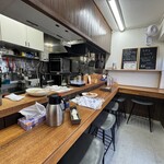 煮込み料理とお弁当 コトコト - 内観