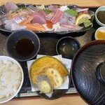 海鮮お食事処 銀蔵 小野原本店 - 