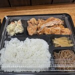 煮込み料理とお弁当 コトコト - 料理