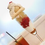 アトリエコータ - 洋梨のパフェ