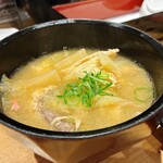 沼津魚がし鮨 御殿場アウトレット店 - あら汁