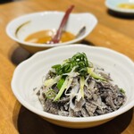 炭火焼肉ホルモンさわいし - センマイ刺し  1,500円