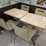 ケンタッキーフライドチキン - イートイン席
