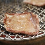 炭火焼肉ホルモンさわいし - 