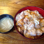 鳥焼 辰の字 - 親子丼 850円