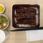 うなぎ四代目菊川 - 会社の社員食堂で出た鰻重(1,660円)